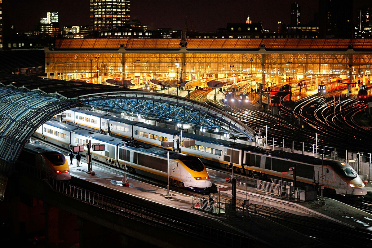 Eurostar ile Avrupa Turu: Londra, Paris, Amsterdam ve Brüksel’e Trenle Yolculuk