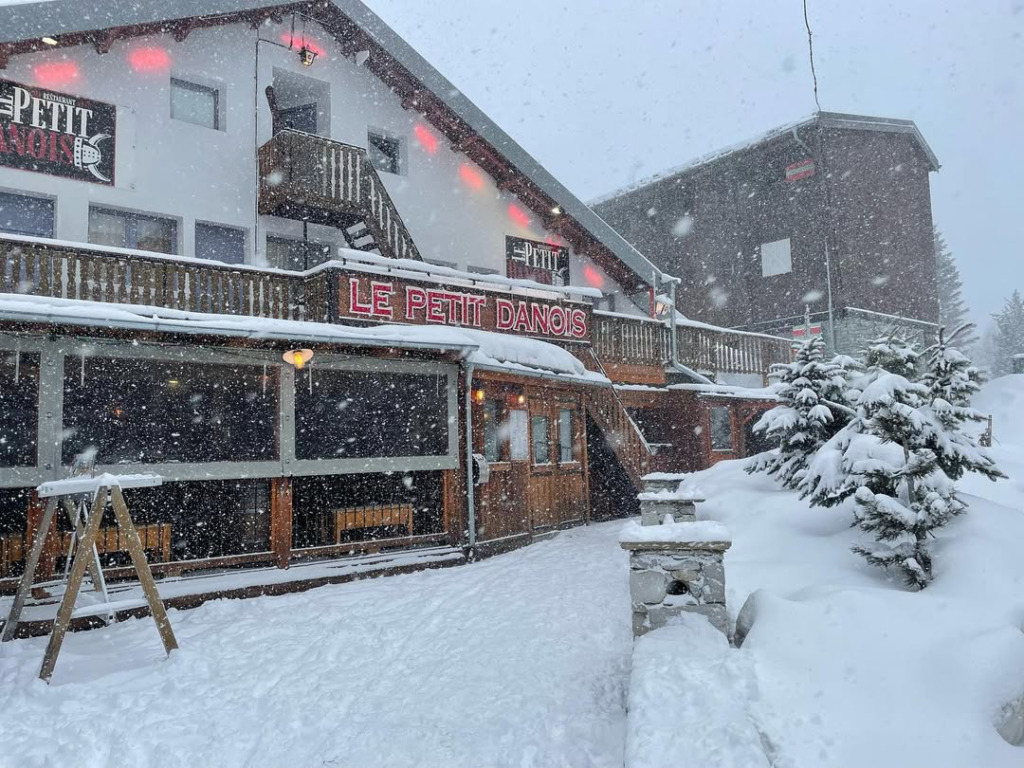 Après–Ski: Dünyanın En Prestijli Kayak Sonrası Noktaları