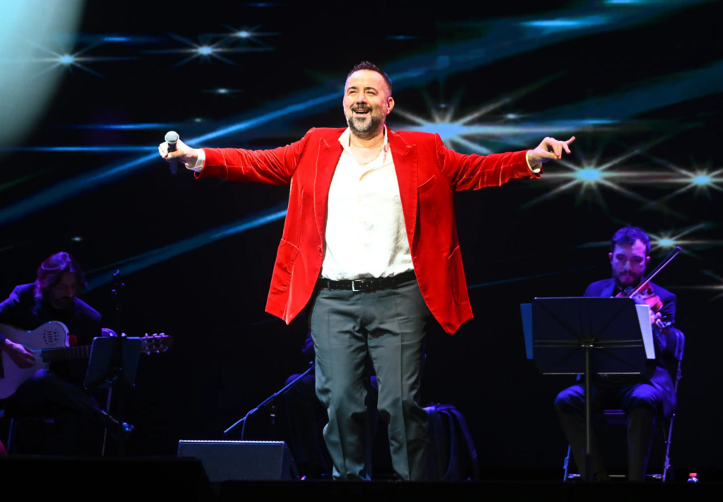 Lüks Gala’dan Sıcak Konserlere: 2026 Yılbaşı Program Rehberi