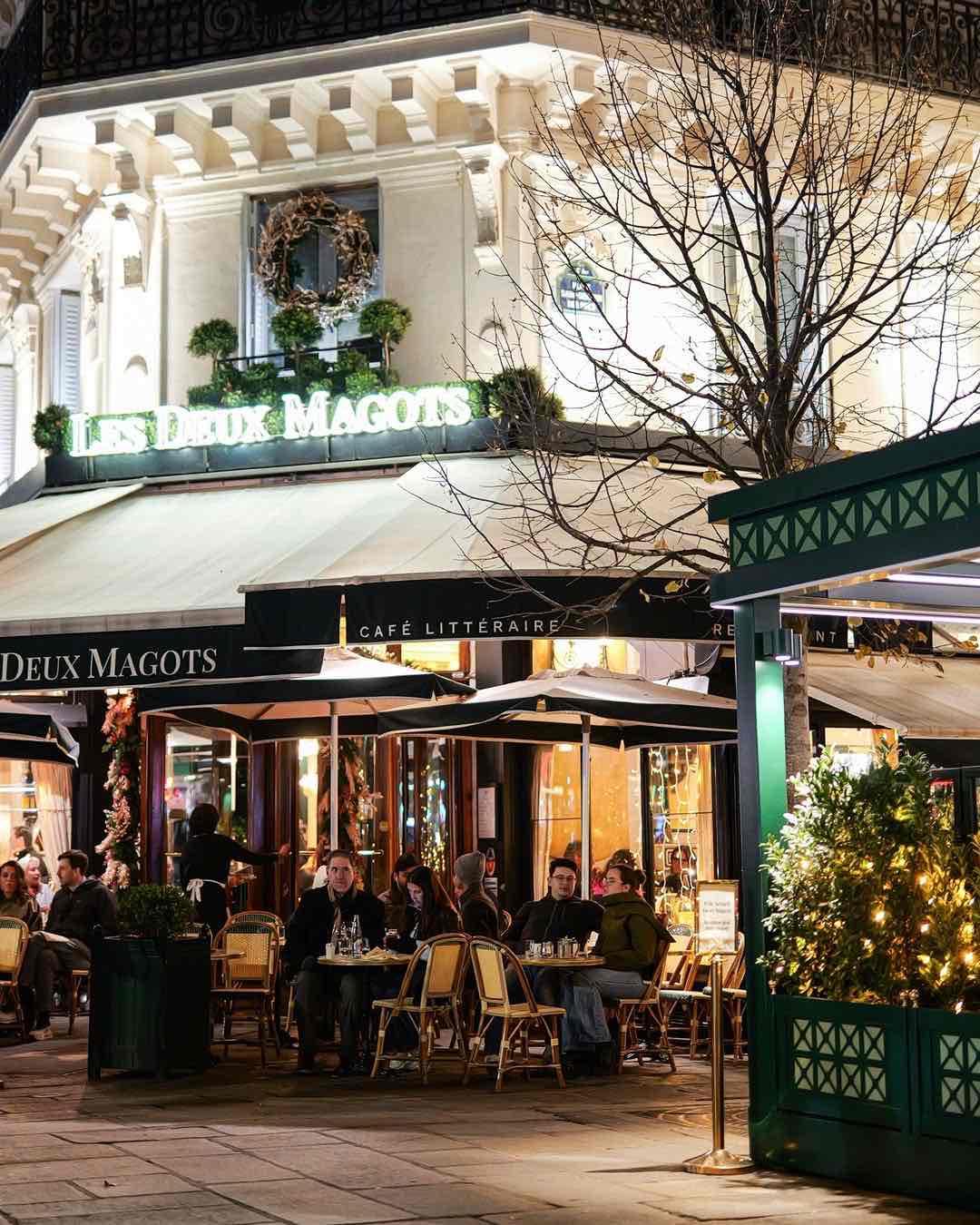 Les Deux Magots dış görüntü