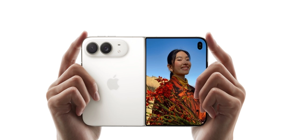 iPhone Duo Tanıtıldı: Apple’ın İlk Katlanabilir iPhone’u Hakkında Her Şey